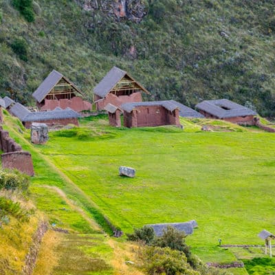 Huchuy Qosqo,  Hiking With LLamas