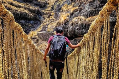 Q’eswachaka Inka bridge,  4 lagoons